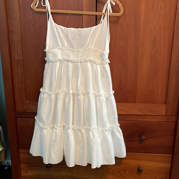 COPY - Blushmark White Tiered Summer Dress NW/OT - Picture 2 of 3